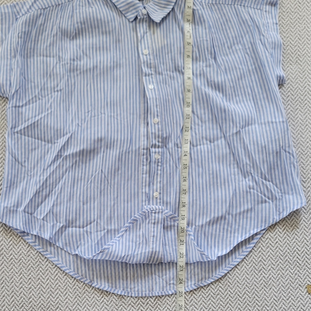 Good Luck Gem Blouse - Picture 4 of 7